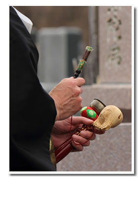 ご先祖様の遺骨を全国から郵送で受付。2.5万円からの新しい永代供養